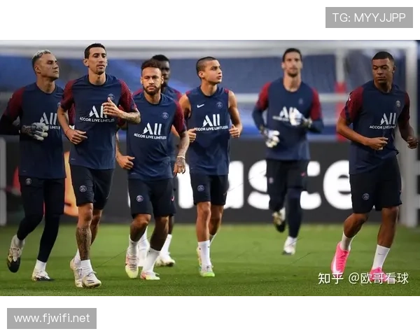 巴黎中场失控问题逐步显现，攻防转换表现波动已对赛季走势形成制约