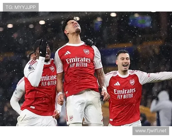 阿森纳重建期仅两年,争冠节奏快速,球队稳定性面临考验 阿森纳重建期仅两年,争冠节奏快速,球队稳定性面临考验