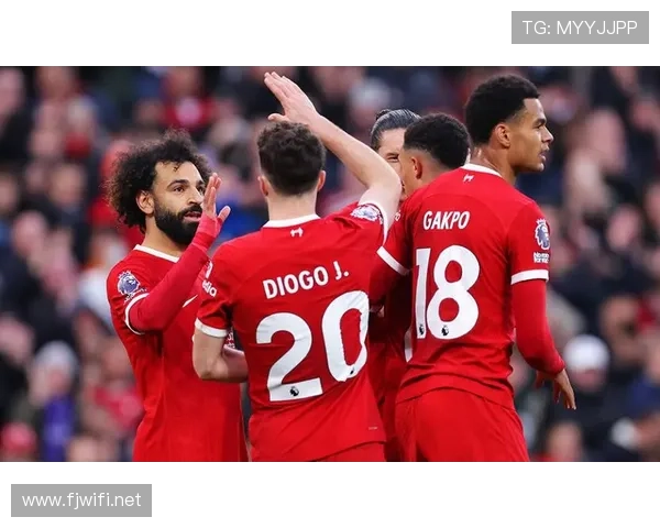 帕利尼亚面对利物浦高节奏冲击的拦截表现解析