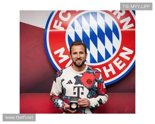 哈里·凯恩家冰箱里只有鸡胸肉和水？